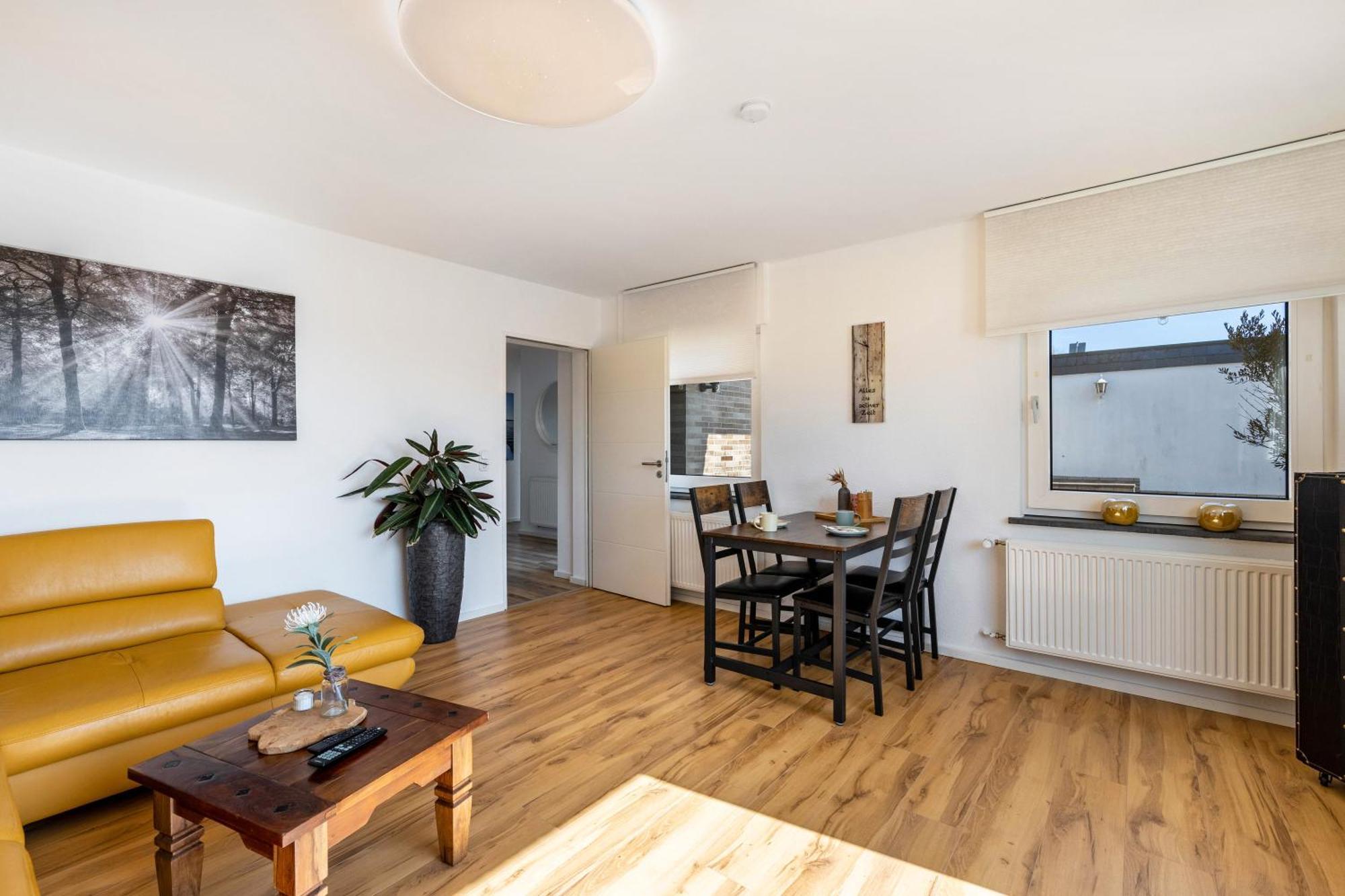 Frank Apartment